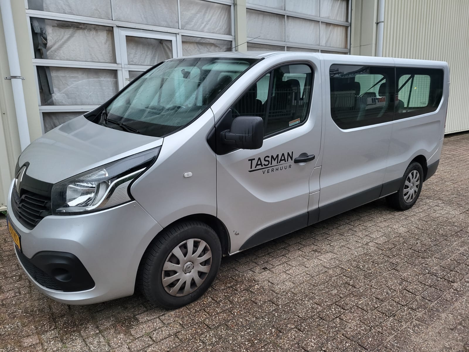 9 persoons - Diesel (Renault Trafic, Ford Transit Custom of Fiat Ducato)
